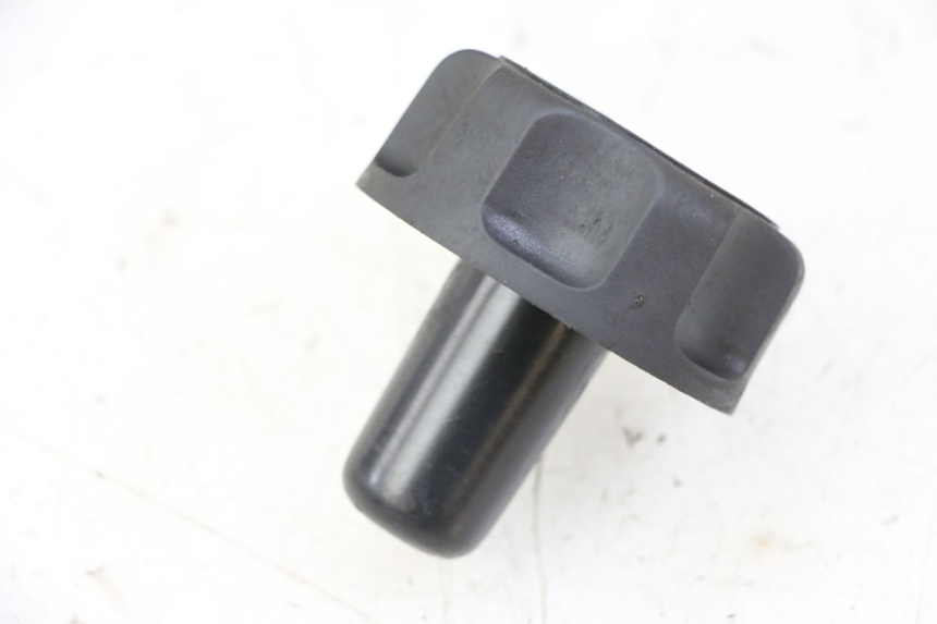 photo de FUEL TANK CAP MBK OVETTO ONE 2T 50 (2013 - 2017)
