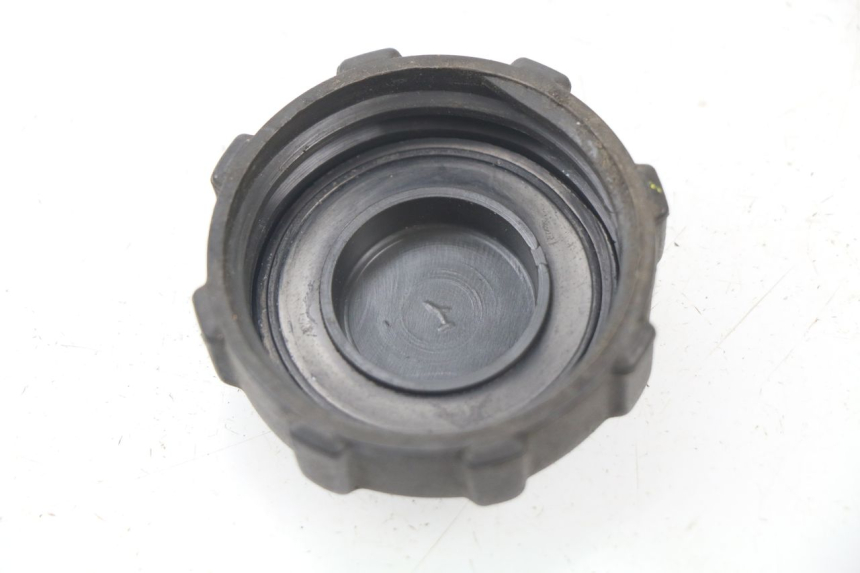photo de FUEL TANK CAP PIAGGIO MP3 LT 300 (2010 - 2016)