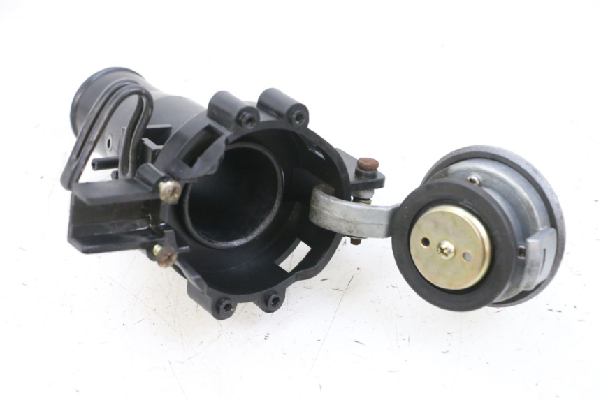 photo de FUEL TANK CAP SYM ORBIT III 3 4T 50 (2021 - 2025) - Fixing points details