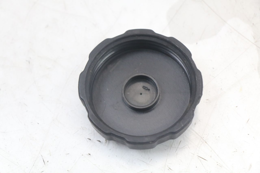 photo de FUEL TANK CAP PEUGEOT SATELIS 125 (2006 - 2009)