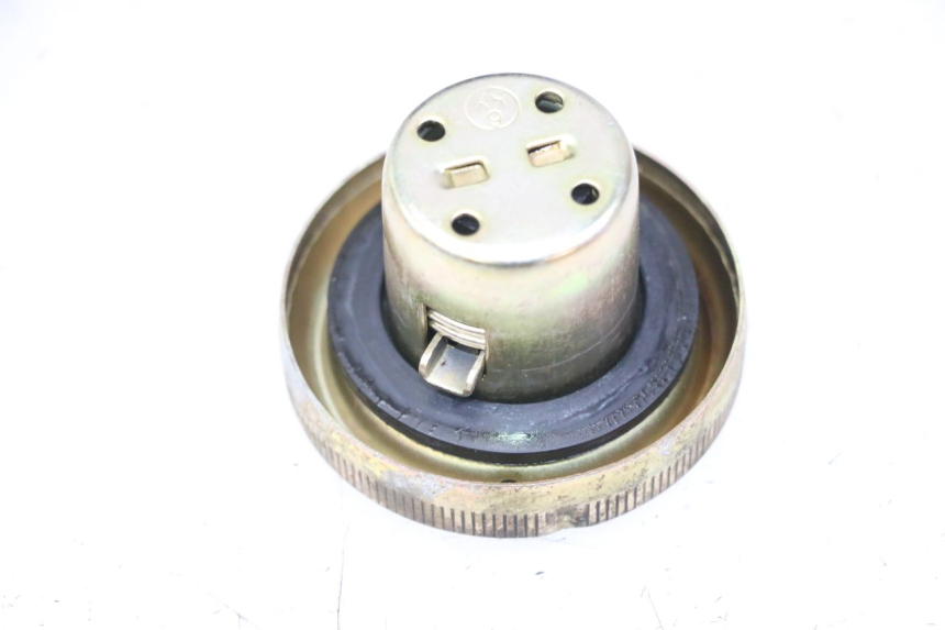 photo de FUEL TANK CAP PEUGEOT TWEET 4T 50 (2014 - 2019)
