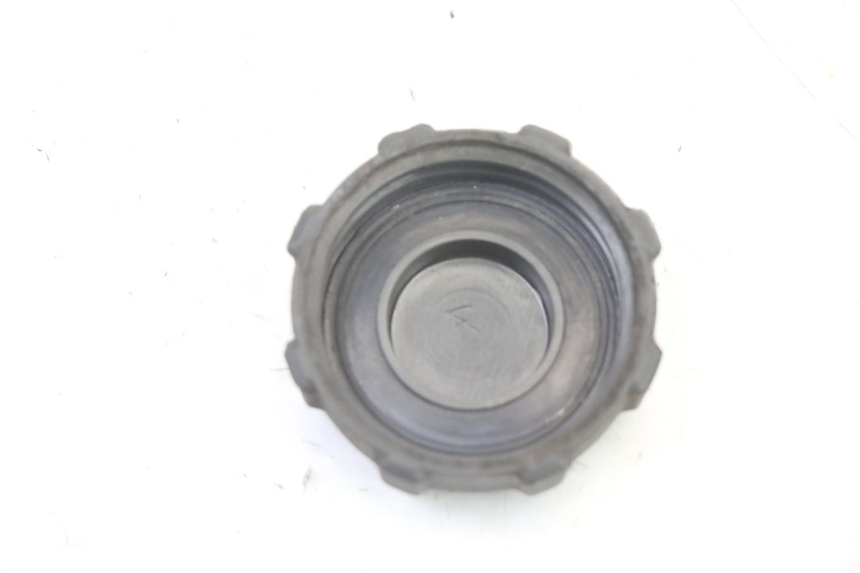 photo de FUEL TANK CAP PIAGGIO MP3 LT 400 (2007 - 2012)