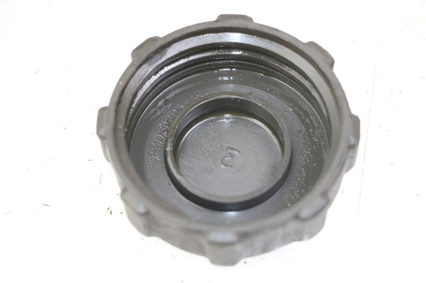 photo de FUEL TANK CAP PIAGGIO VESPA GRANTURISMO 200 (2004 - 2005)