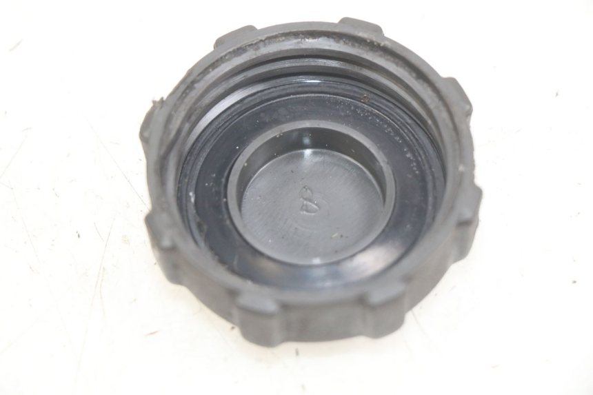 photo de FUEL TANK CAP PIAGGIO X9 EVOLUTION 125 (2003 - 2007)