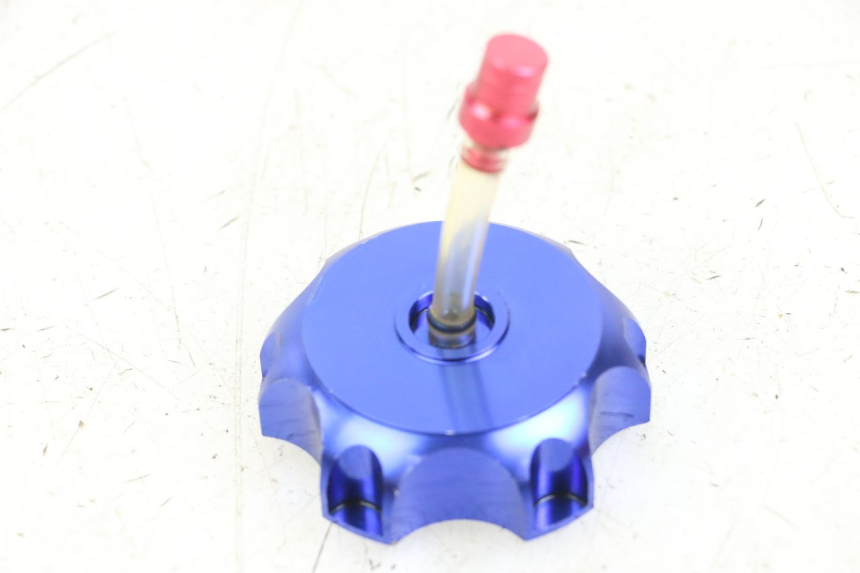 photo de FUEL TANK CAP APOLLO RFZ 125