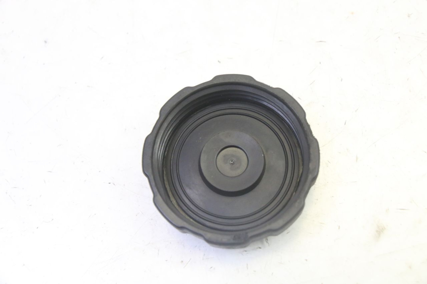 photo de FUEL TANK CAP PEUGEOT SATELIS 125 (2013 - 2018)
