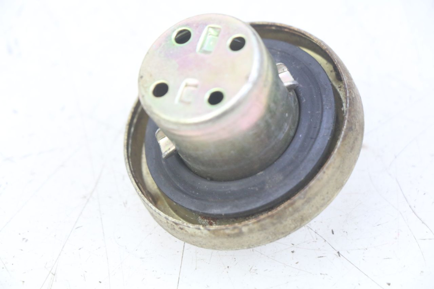 photo de FUEL TANK CAP SELECT UP OCTALIS 125 (2007 - 2012)