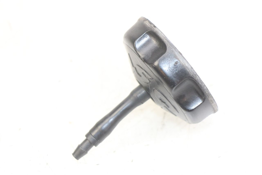 photo de FUEL TANK CAP GAS-GAS SM ROOKIE 50 (2001 - 2005) - Zoom on usage condition