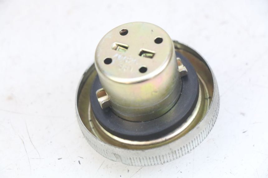 photo de FUEL TANK CAP PEUGEOT TWEET 125 (2018 - 2021)