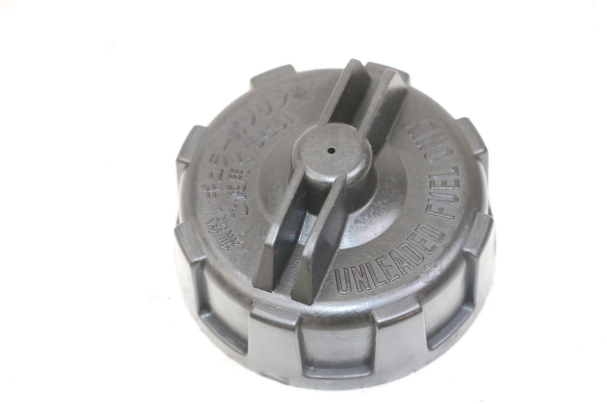 photo de FUEL TANK CAP SUZUKI UH BURGMAN 125 (2002 - 2006)