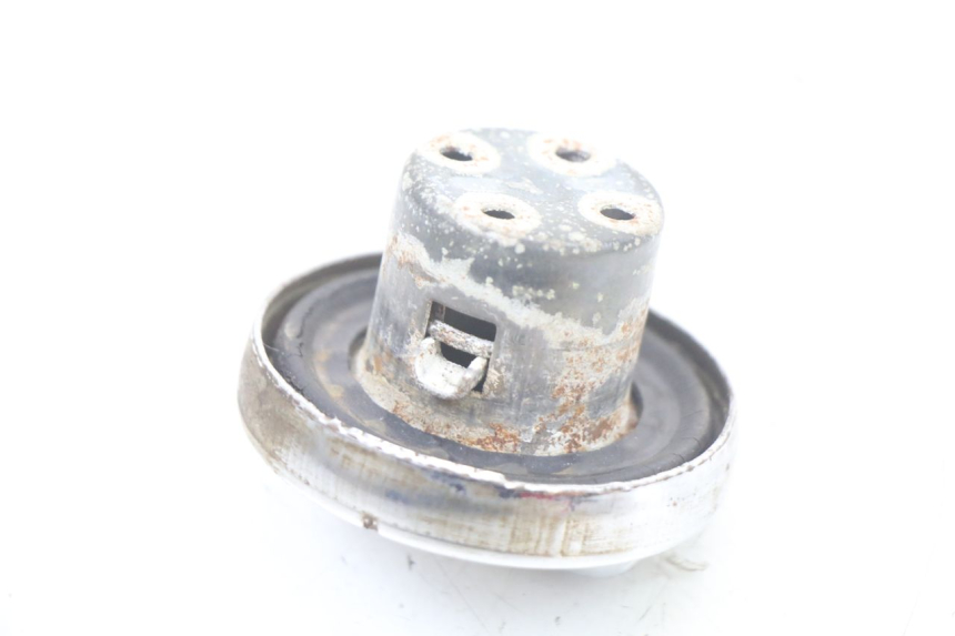 photo de FUEL TANK CAP VONROAD YIBEN 125 (2006 - 2010)