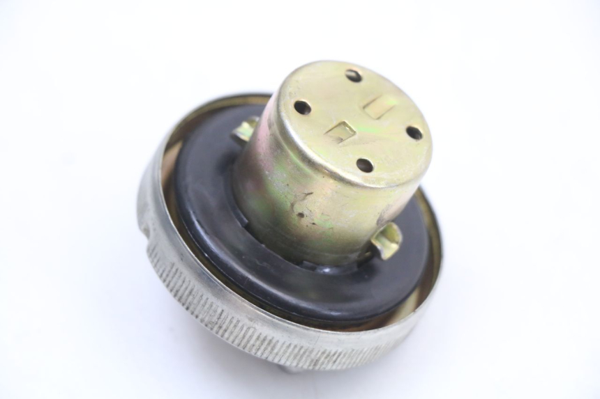 photo de FUEL TANK CAP HONDA WALLAROO DX 50 (1993 - 1996)