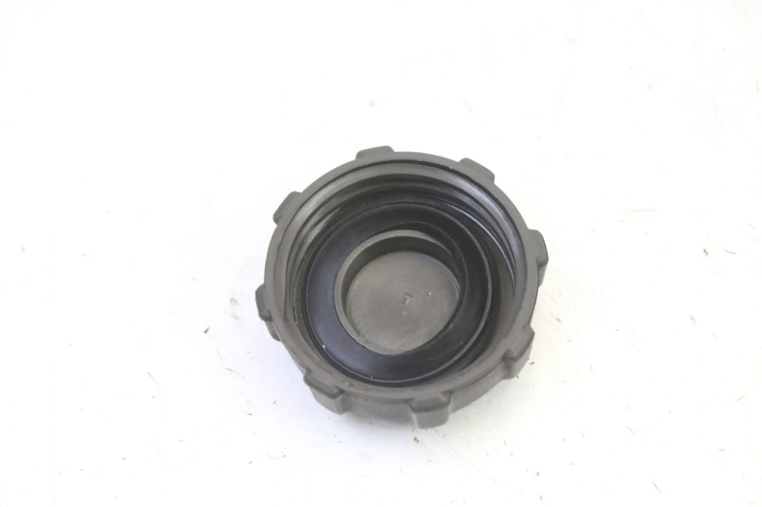 photo de FUEL TANK CAP PIAGGIO X9 EVOLUTION 125 (2003 - 2007)