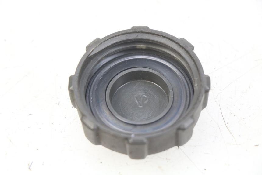 photo de FUEL TANK CAP PIAGGIO XEVO - X EVO 125 (2007 - 2016)