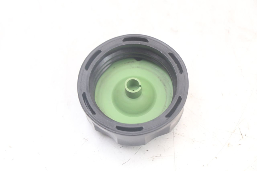 photo de FUEL TANK CAP YAMAHA AEROX 2T 50 (2013 - 2017)