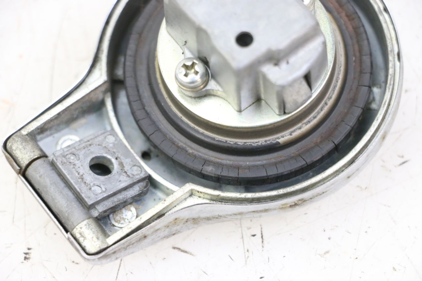 photo de FUEL TANK CAP YAMAHA SR 125 (1982 - 2003)