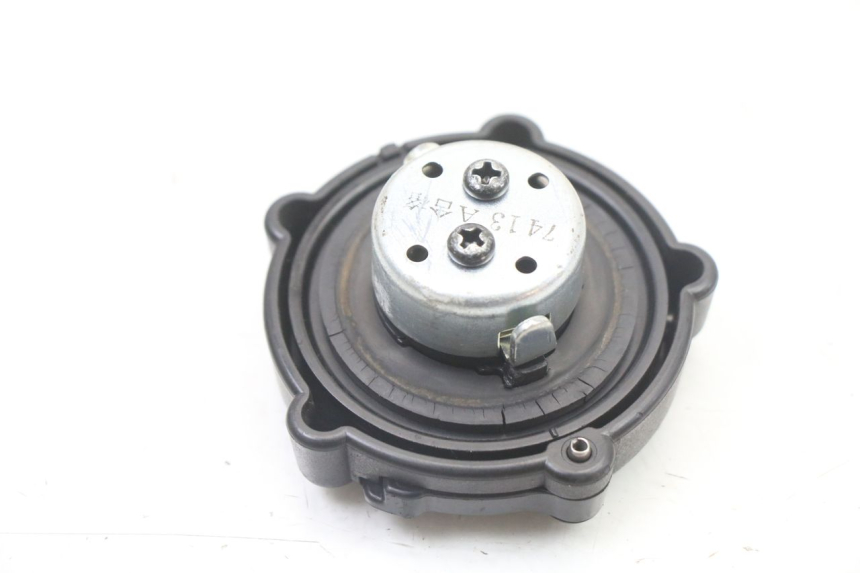 photo de FUEL TANK CAP YAMAHA YP T-MAX TMAX 530 (2017 - 2020)