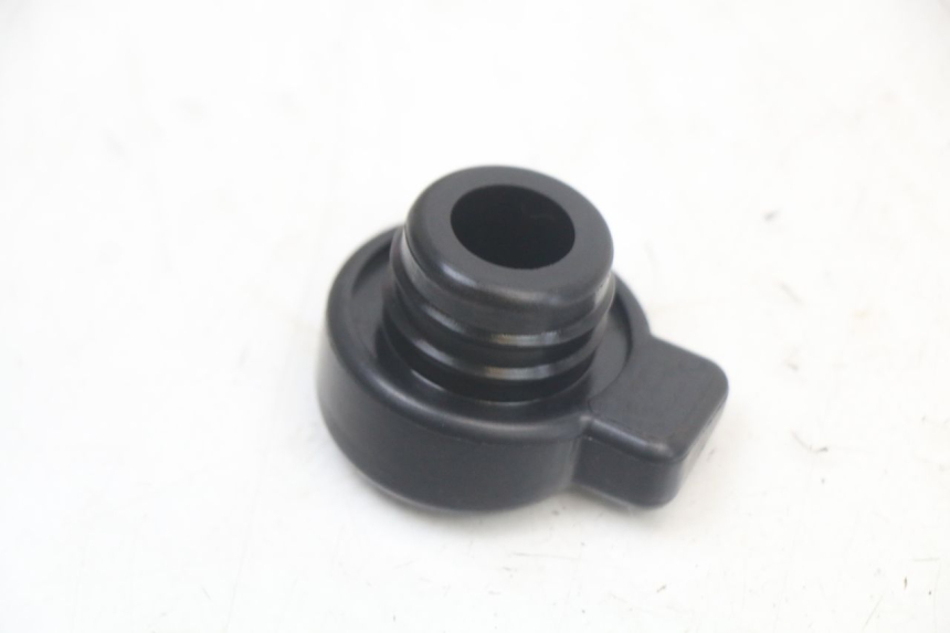 photo de OIL TANK CAP APRILIA SR MOTARD 50 (2012 - 2018)