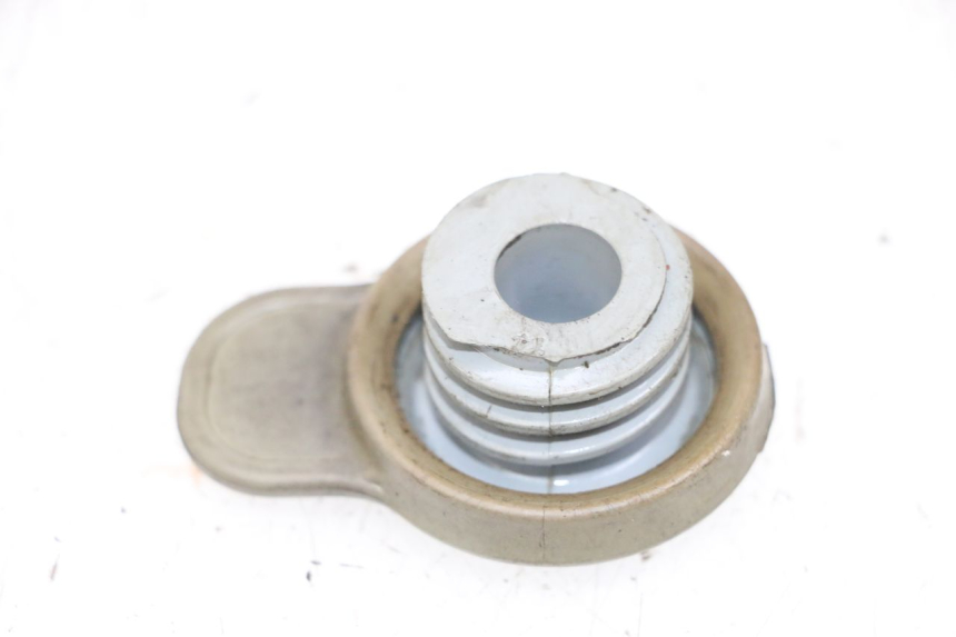 photo de OIL TANK CAP MBK BOOSTER SPIRIT NAKED 50 (2004 - 2017) - Component detail