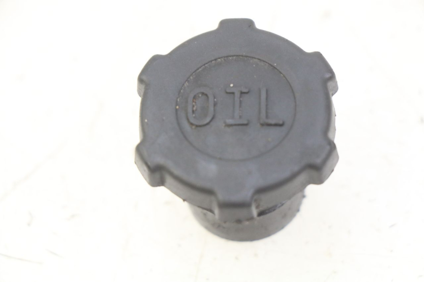 photo de OIL TANK CAP DERBI BOULEVARD 50 (2009 - 2006)