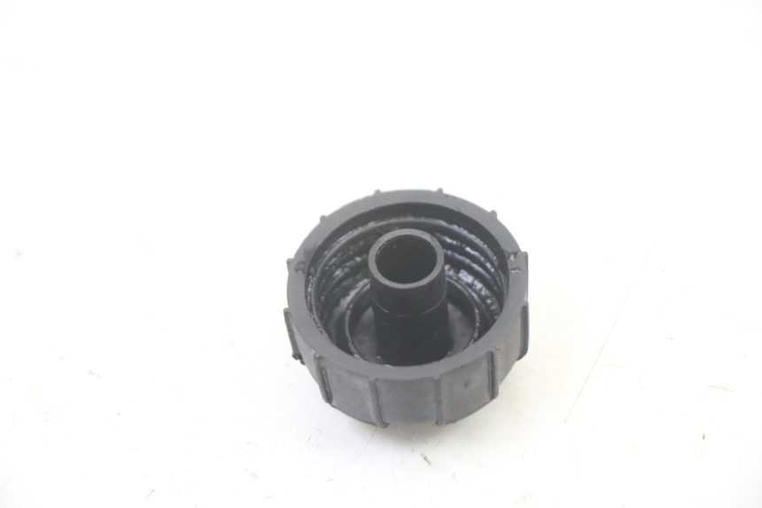 photo de OIL TANK CAP PEUGEOT CITYSTAR 50 (2013 - 2017)
