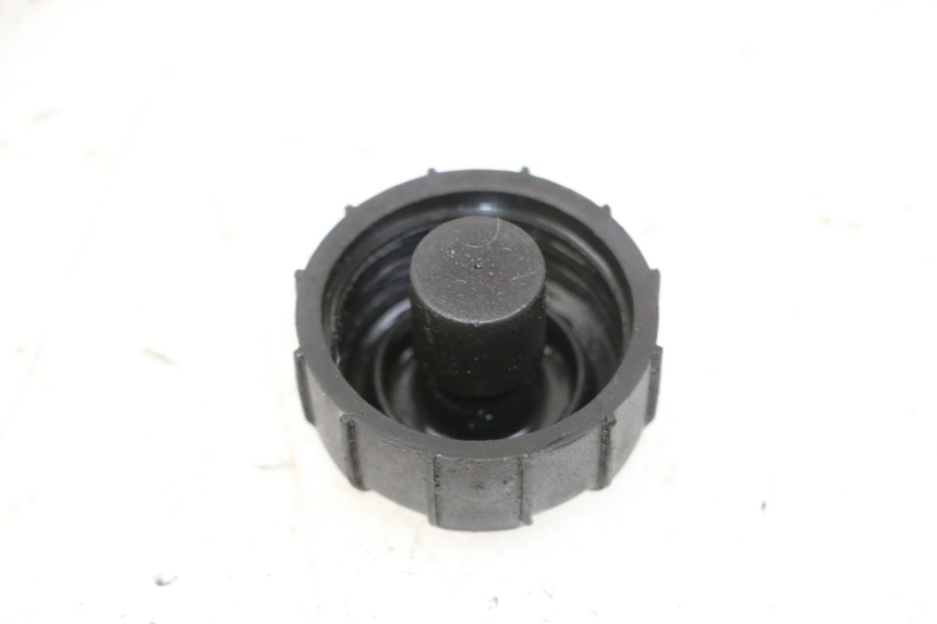 photo de OIL TANK CAP PEUGEOT CITYSTAR 50 (2013 - 2017)