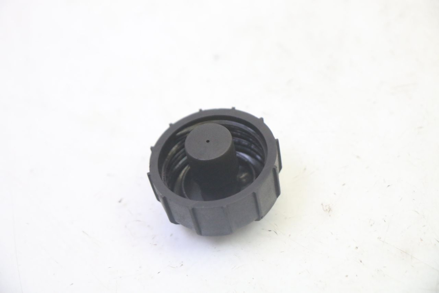 photo de OIL TANK CAP PEUGEOT CITYSTAR 50 (2013 - 2017)