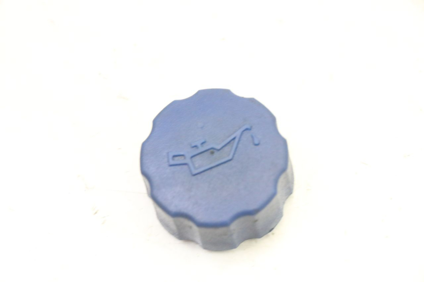 photo de OIL TANK CAP PEUGEOT ELYSEO 125 (1999 - 2004)