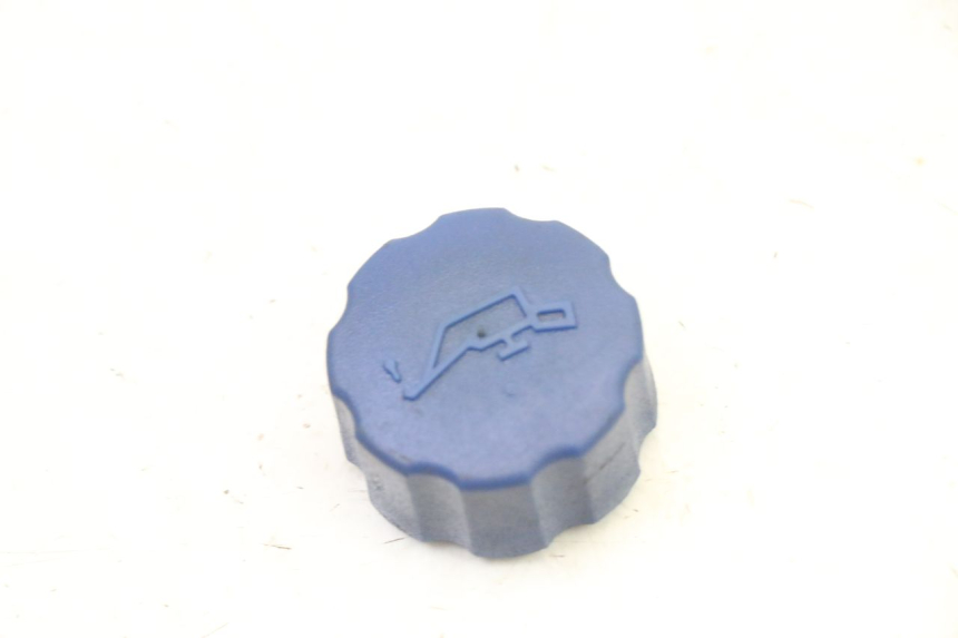 photo de OIL TANK CAP PEUGEOT ELYSEO 125 (1999 - 2004)