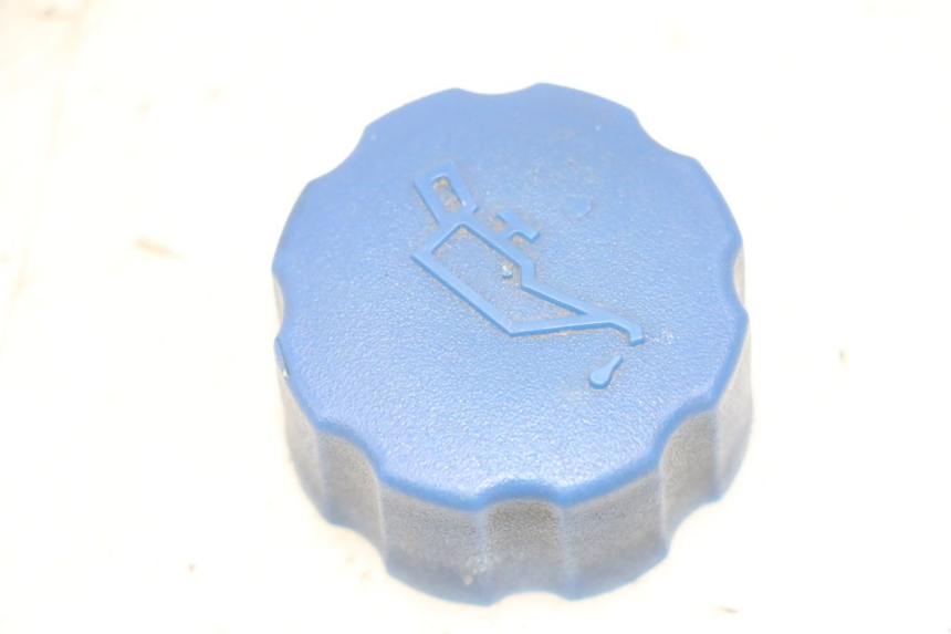 photo de OIL TANK CAP PEUGEOT ELYSTAR 125 (2002 - 2007)