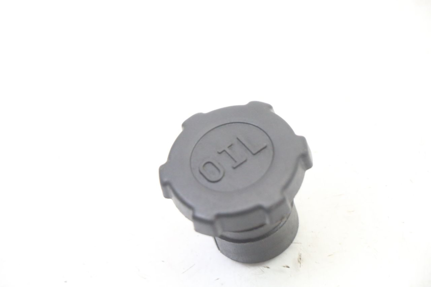 photo de OIL TANK CAP PIAGGIO FLY 2T 50 (2004 - 2017)