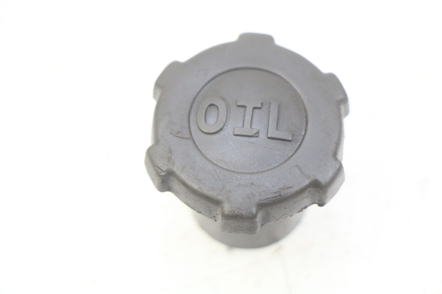 photo de OIL TANK CAP PIAGGIO HEXAGON 2T 125 (1994 - 1998)