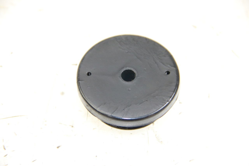 photo de OIL TANK CAP KEEWAY HURRICANE 50 (2006 - 2019)