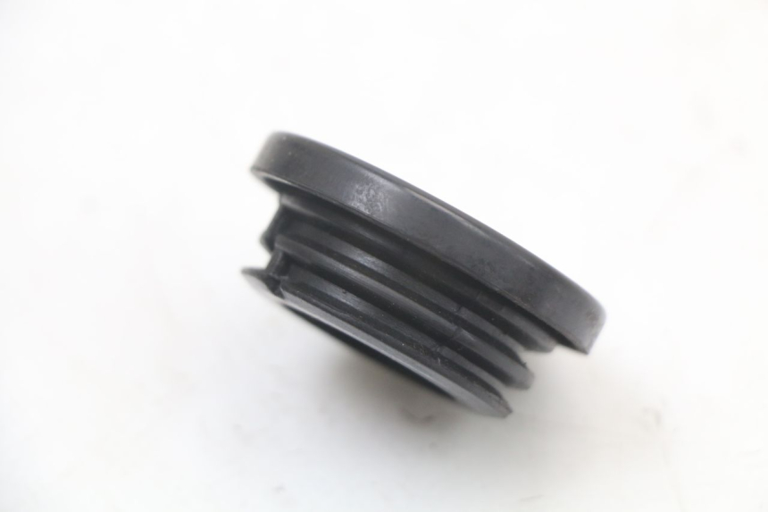 photo de OIL TANK CAP KEEWAY HURRICANE 50 (2006 - 2019)