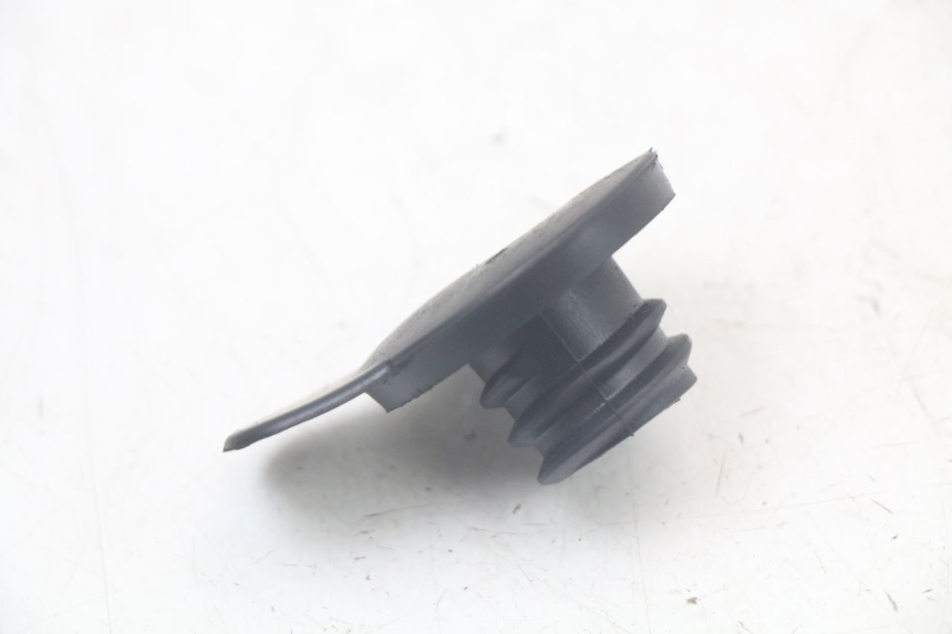 photo de OIL TANK CAP KEEWAY RY6 2T 50 (2011 - 2019)