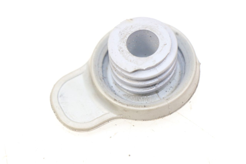 photo de OIL TANK CAP MBK OVETTO 2T 50 (2007 - 2017)