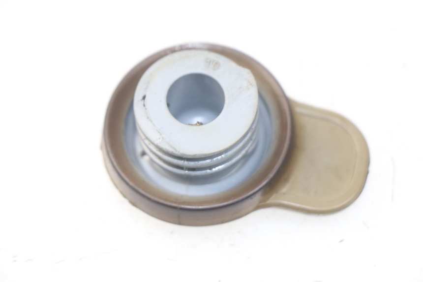 photo de OIL TANK CAP MBK OVETTO 50 (1998 - 2007)