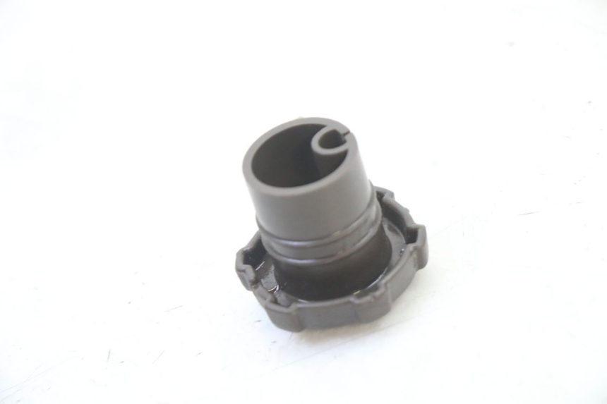 photo de OIL TANK CAP PIAGGIO NRG POWER PUREJET 50 (2018 - 2021)