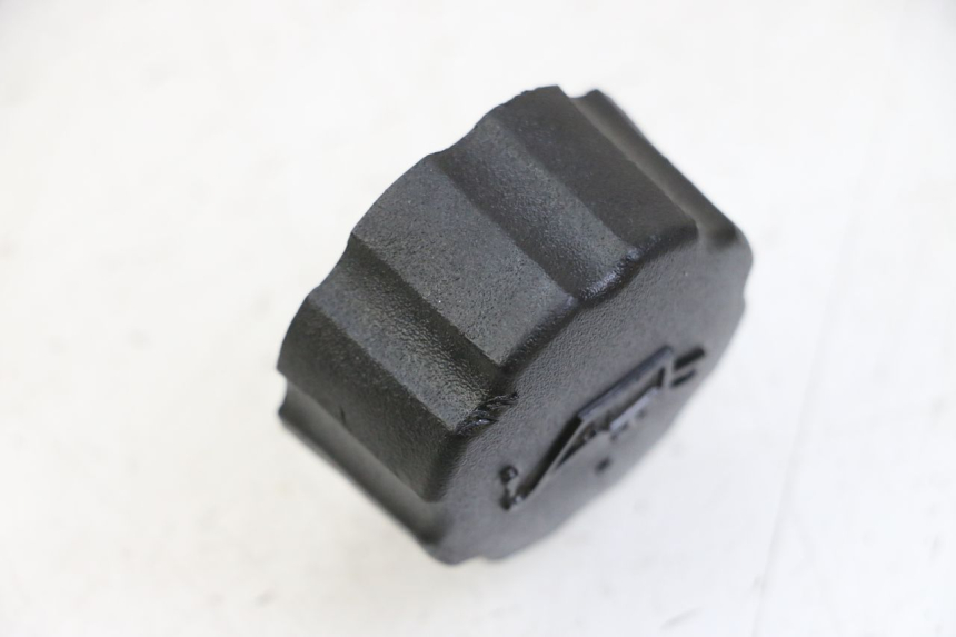 photo de OIL TANK CAP PEUGEOT TREKKER TKR 50 (2005 - 2014)