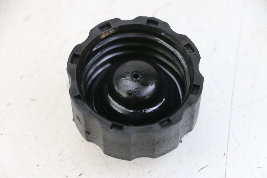 photo de OIL TANK CAP PEUGEOT TREKKER TKR 50 (2005 - 2014)