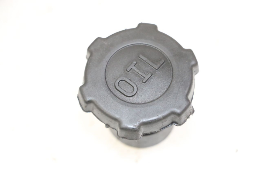 photo de OIL TANK CAP PIAGGIO FLY 2T 50 (2004 - 2017)