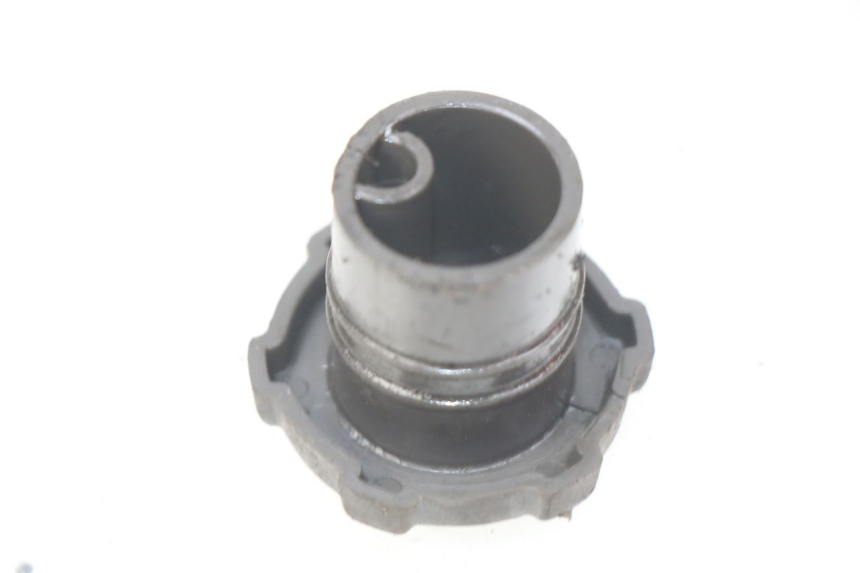 photo de OIL TANK CAP PIAGGIO TYPHOON 50 (1993 - 1999)