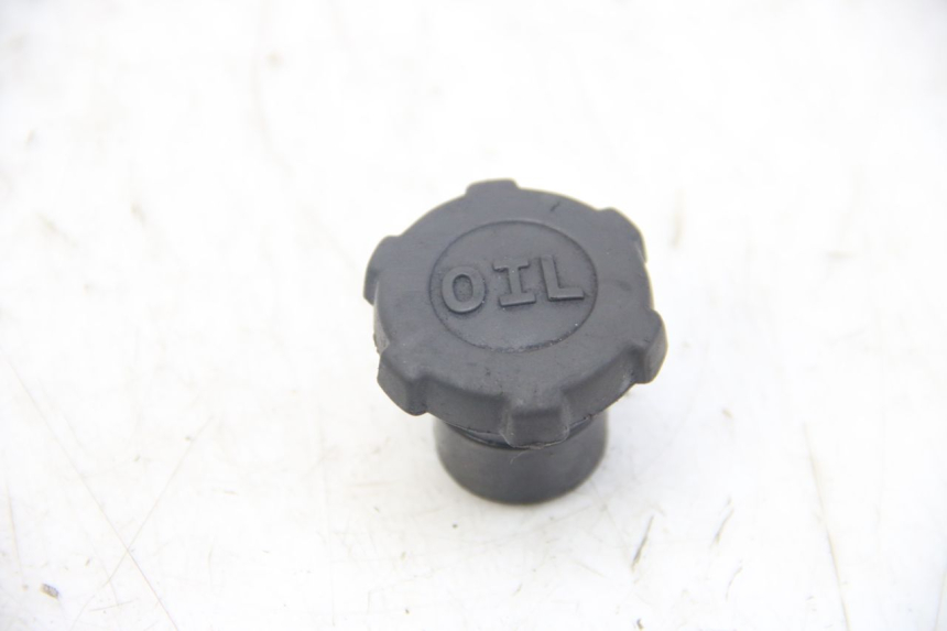 photo de OIL TANK CAP PIAGGIO VESPA S 2T 50 (2007 - 2014)