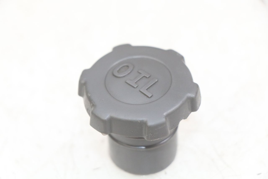 photo de OIL TANK CAP PIAGGIO VESPA S 2T 50 (2007 - 2014)