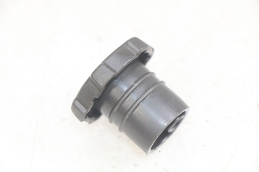 photo de OIL TANK CAP PIAGGIO VESPA S 2T 50 (2007 - 2014)