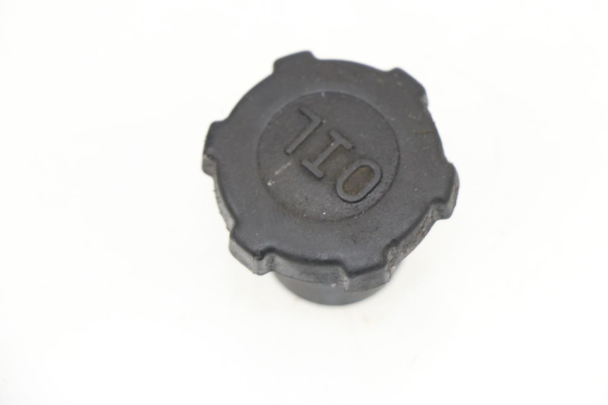 photo de OIL TANK CAP PIAGGIO ZIP 2T 50 (2009 - 2019)