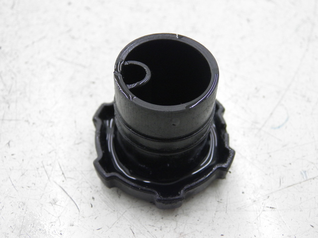 photo de OIL TANK CAP PIAGGIO ZIP 2T 50 (2009 - 2019)