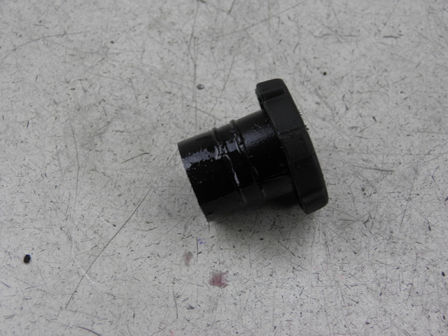 photo de OIL TANK CAP PIAGGIO ZIP 2T 50 (2009 - 2019)