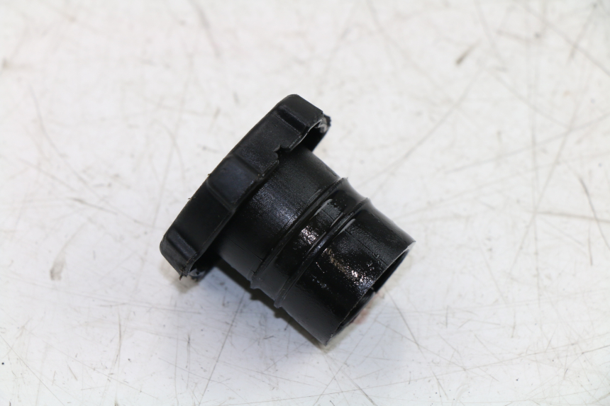 photo de OIL TANK CAP PIAGGIO ZIP 2T 50 (2009 - 2019)