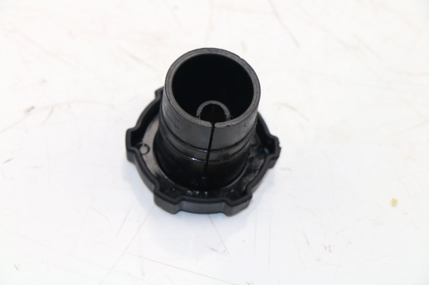 photo de OIL TANK CAP PIAGGIO ZIP 2T 50 (2009 - 2019)